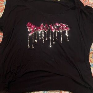 Black cropped top Tahiti with Pink Sequin Design says dance